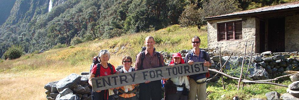 Gruppenbild Auslandsbergfahrt Nepal Gruppenbild Auslandsbergfahrt Nepal